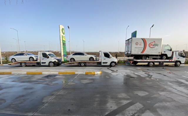 Demirci Oto Kurtarma ve Yol Yardım